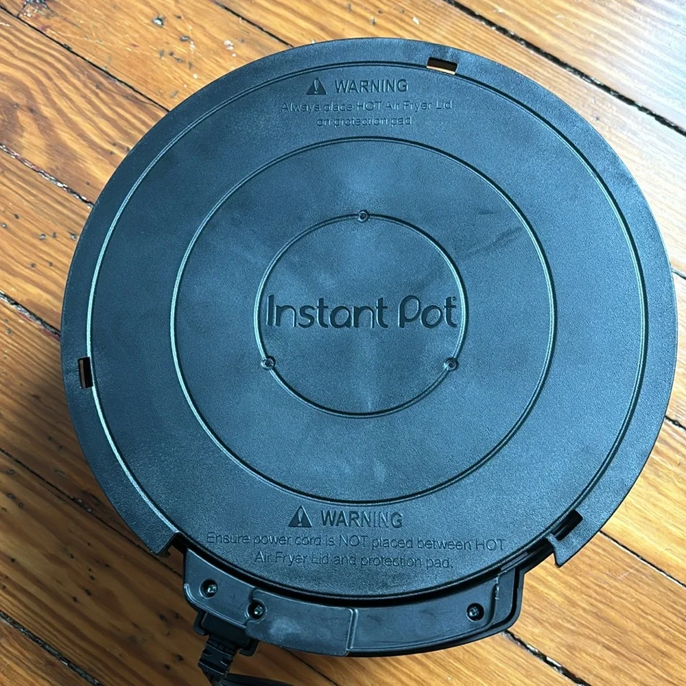 Instant Pot Black Air Fryer Lid - Replacement Air Fryer Accessory